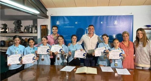 RECONOCIMIENTO A NUESTRAS ALEVINES DE VOLEY SELECCIONADAS EN EL OPEN PROMESAS ANDALUZ