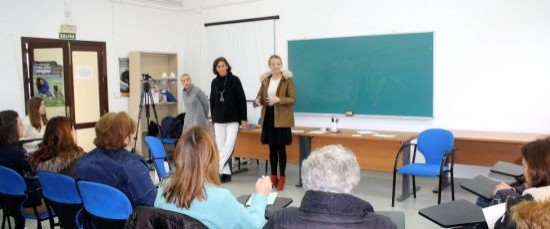 SE INAUGURA EL TALLER DE AUTOESTIMA