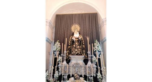 VIERNES SANTO DE BUENA MUERTE Y DOLORES: SOLEDAD Y REFLEXIÓN