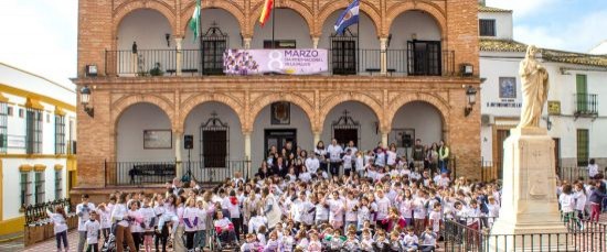 MARCHA POR LA IGUALDAD DEL CEIP MANUEL PÉREZ CON MOTIVO DEL #8M