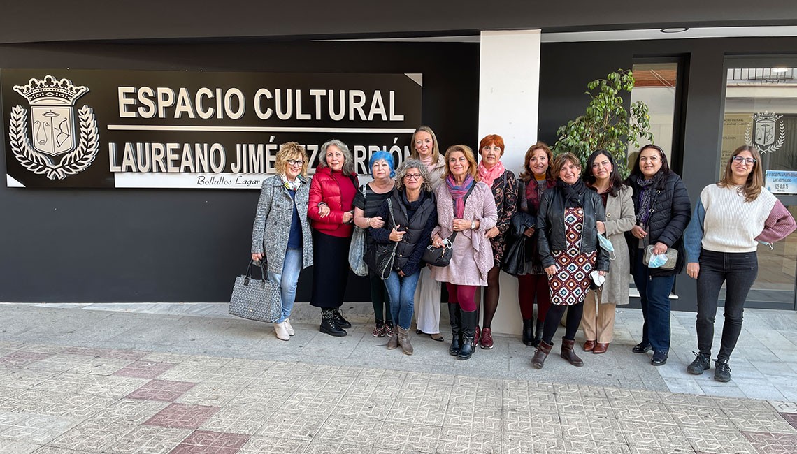 MAGNÍFICA ACOGIDA DEL TALLER “VIBLIOLETAS: LECTURAS COMPARTIDAS”