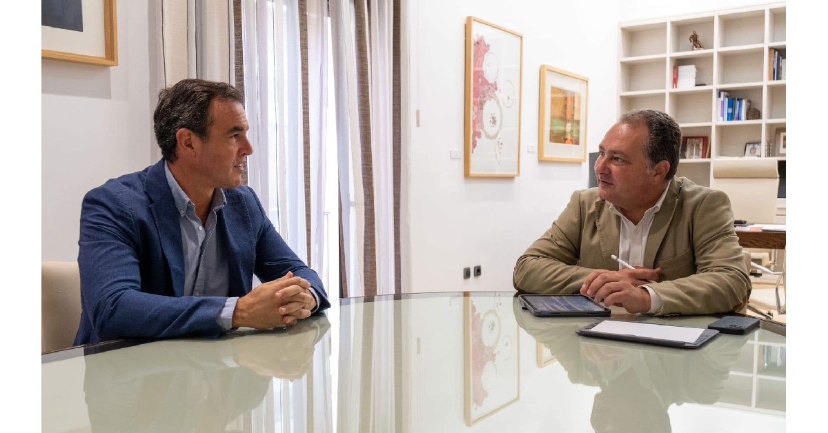 EL ALCALDE DE BOLLULLOS SE REÚNE EN HUELVA CON EL PRESIDENTE DE DIPUTACIÓN