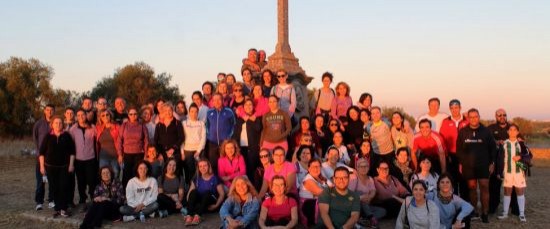 GRAN PARTICIPACIÓN EN LA RUTA DE SENDERISMO A LA CRUZ DE MONTAÑINA