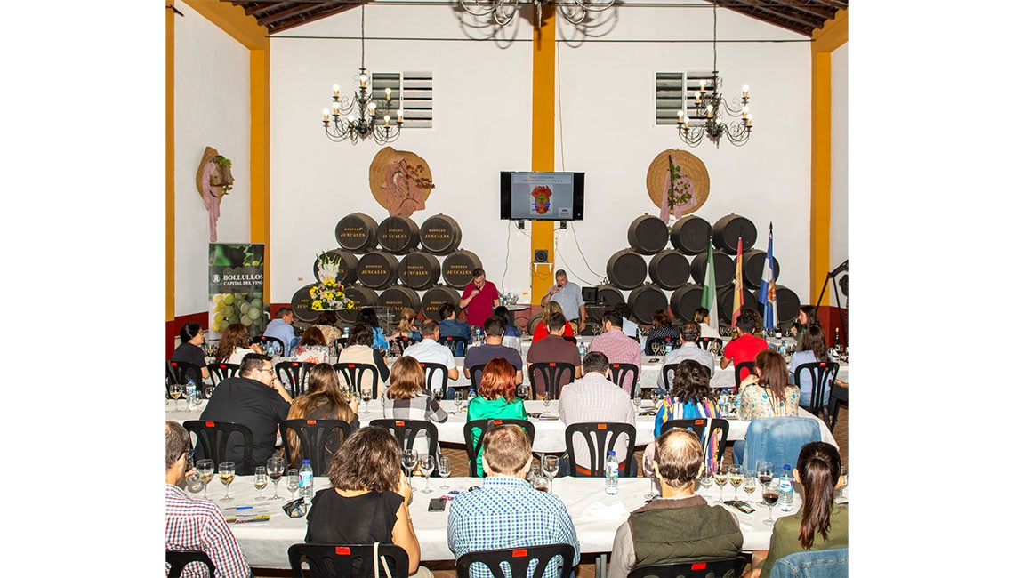 MAGNÍFICA ACOGIDA DEL CURSO DE CATA DE VINOS EN LA XXIII EDICIÓN DE LA SEMANA DE LA VITICULTURA.