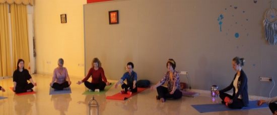 SE INICIA EL TALLER DE YOGA