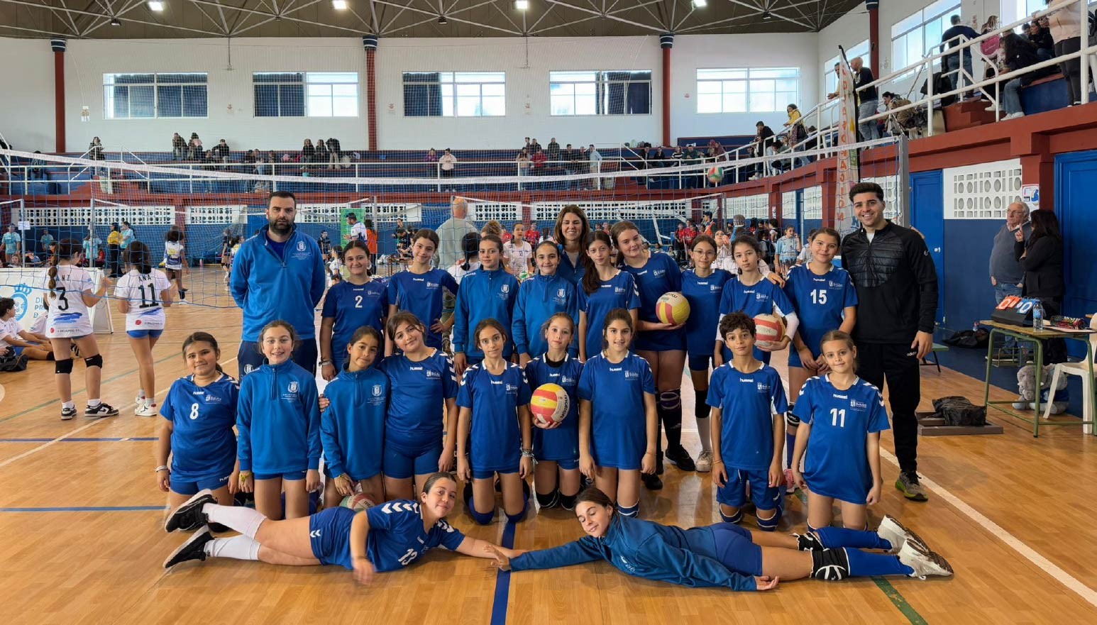 BOLLULLOS ACOGE EL ENCUENTRO PROVINCIAL DE VOLEY