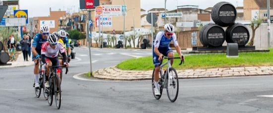 LA LLUVIA FUE PROTAGONISTA EN EL LXXIII GRAN PREMIO DE CICLISMO DE FERIA