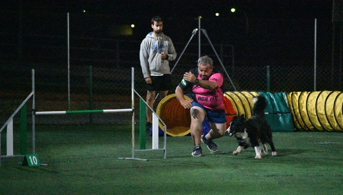 BRILLANTE PAPEL DE LOS REPRESENTANTES BOLLULLEROS EN LA COPA ANDALUCÍA AGILITY