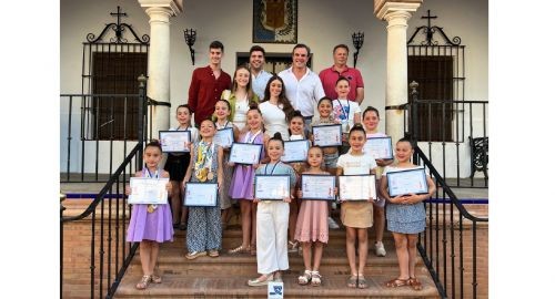 RECONOCIMIENTO A LAS JÓVENES CAMPEONAS DE GIMNASIA RÍTMICA