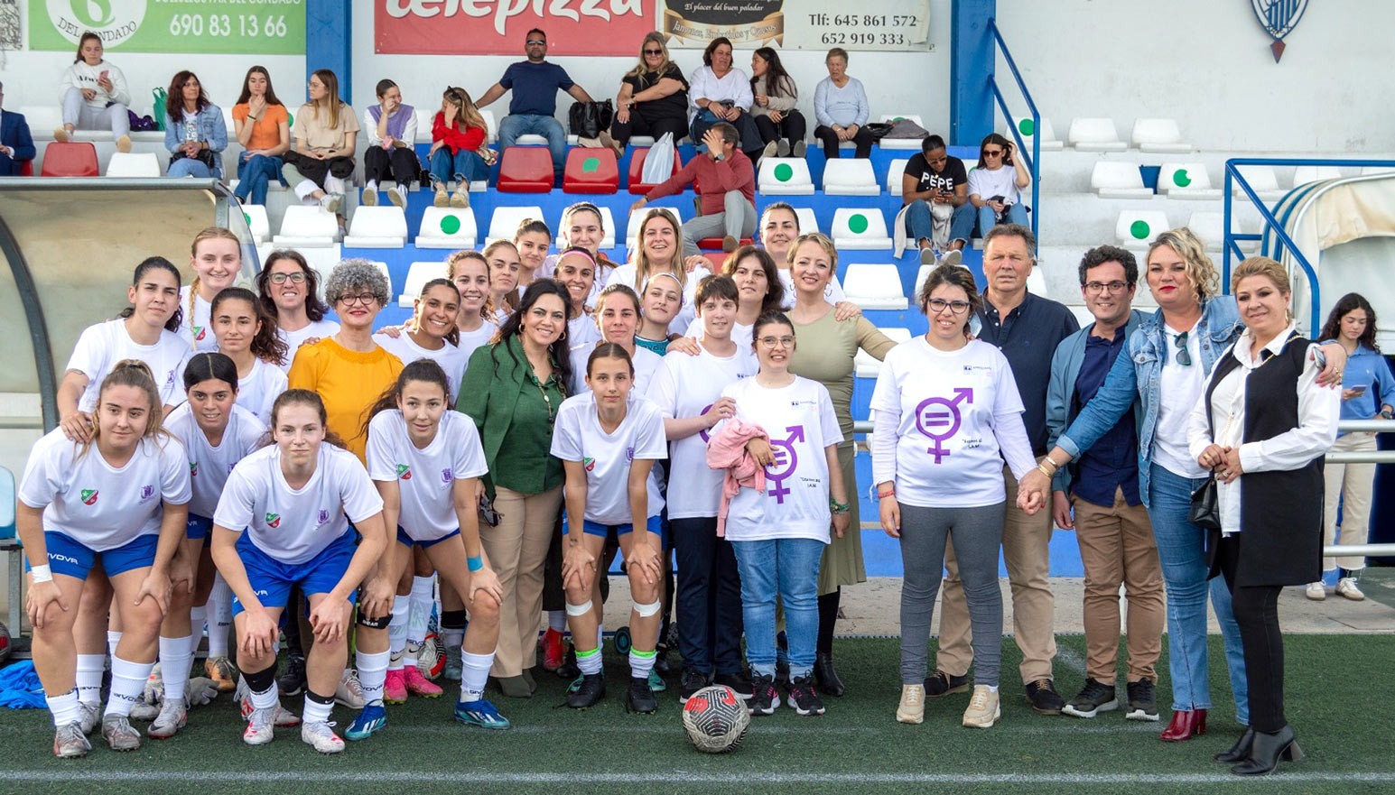 PARTIDO DE FÚTBOL FEMENINO POR EL DÍA DE LA MUJER