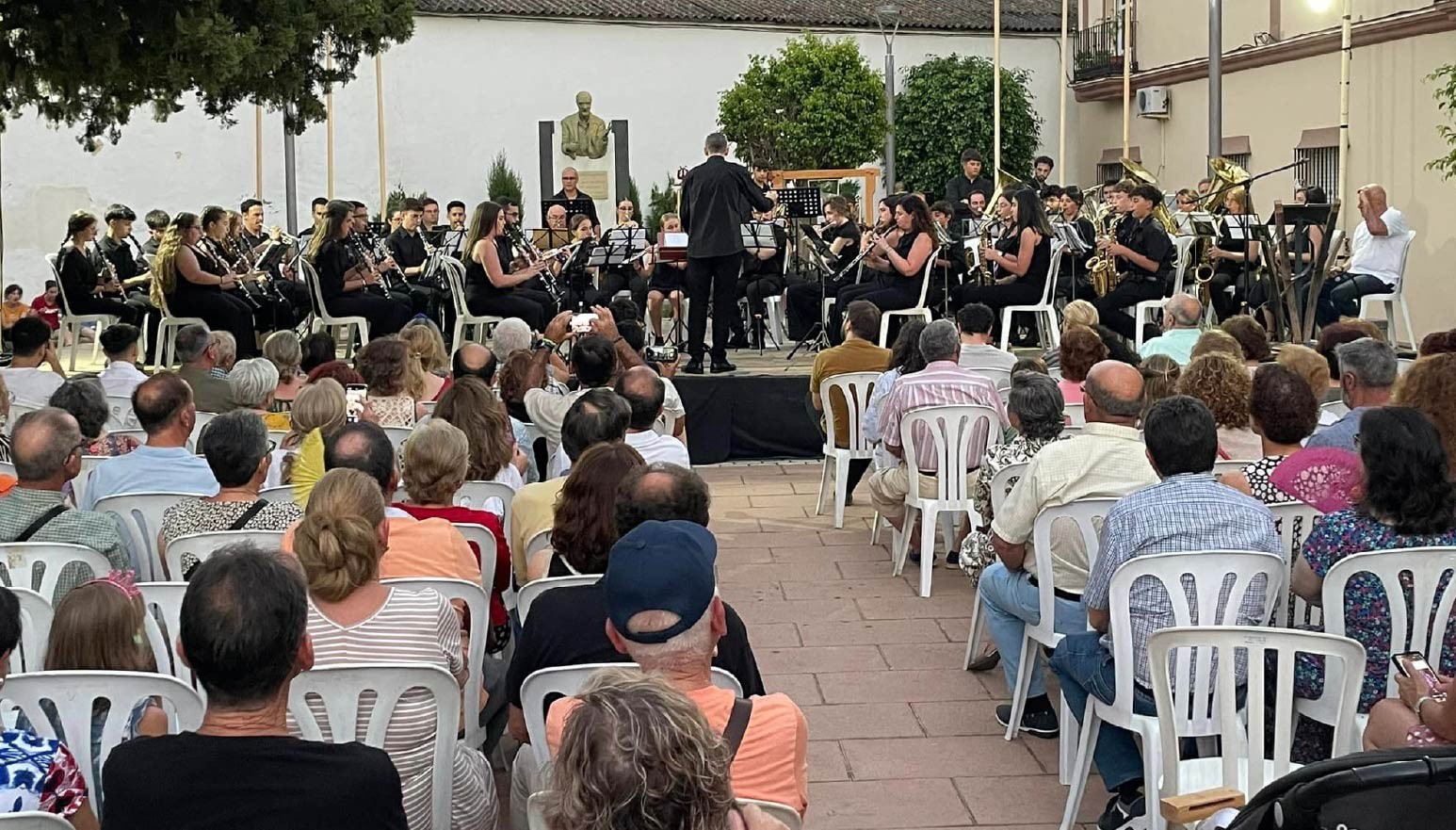 CONCIERTO “BELLUM” DE LA BANDA FILARMÓNICA CIUDAD DE BOLLULLOS