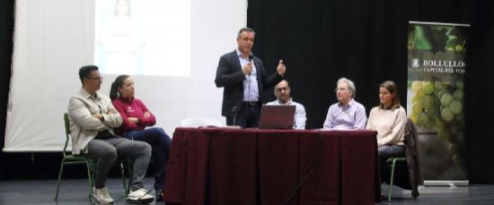 EL AYUNTAMIENTO CELEBRA UNA JORNADA DE EMPRENDIMIENTO JOVEN