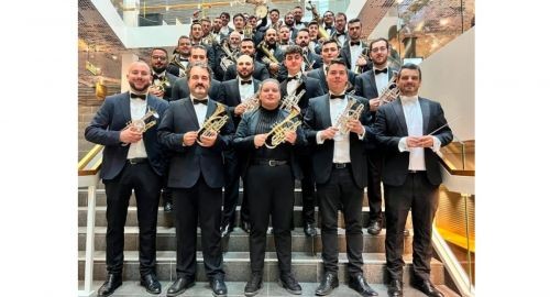 DOS BOLLULLEROS ENTRE LOS  INTEGRANTES DE LA MÁLAGA BRASS BAND