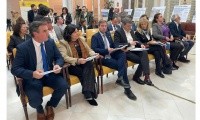 EL AYUNTAMIENTO RECIBE LOS DOS PRIMEROS MILLONES DE EUROS DE LOS FONDOS DE DOÑANA