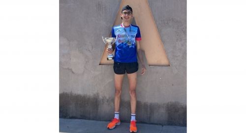 ISMAEL AMÍN GÓMEZ SE PROCLAMA CAMPEÓN DE ANDALUCÍA DE MEDIA MARATÓN