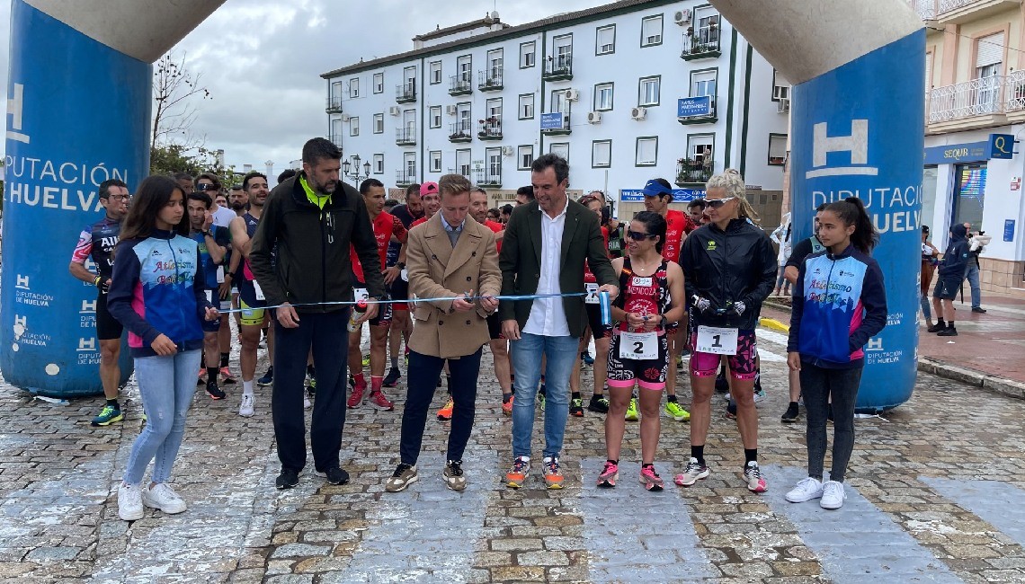 MIGUEL ÁNGEL BARRAGÁN Y ROCÍO ESPADAS, GANADORES DEL V DUATLÓN CROSS