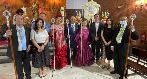 LA CRUZ DE MONTAÑINA CELEBRA SUS ACTOS RELIGIOSOS Y VERBENA POPULAR