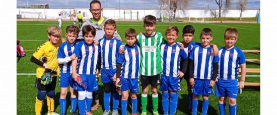 LA ESCUELA MUNICIPAL DE FÚTBOL ESTUVO PRESENTE EN EL II TORNEO DE FÚTBOL BASE "JOSÉ PÉREZ PÉREZ"