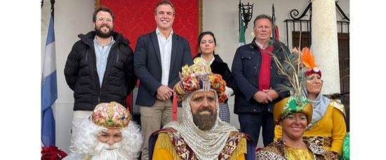 BOLLULLOS CORONÓ A SUS MAJESTADES LOS REYES MAGOS DE ORIENTE