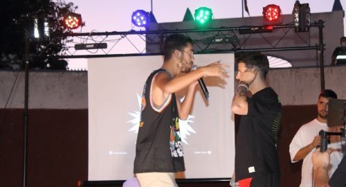 EL POLIDEPORTIVO MUNICIPAL ACOGIÓ EL I TORNEO DE RAP KAVERNA KOMBAT