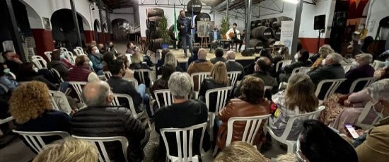 BOLLULLOS CELEBRA EL DÍA DEL FLAMENCO CON LA CONFERENCIA  ARQUEOLOGÍA DE LO JONDO