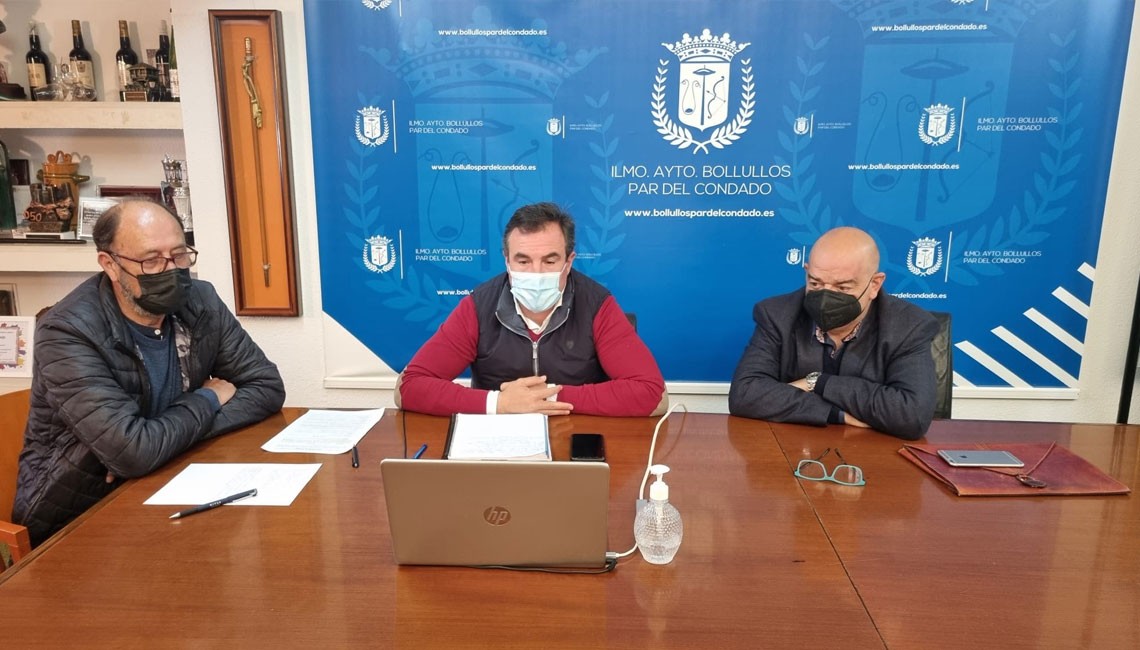 REUNIÓN PARA ACORDAR LA UBICACIÓN DE LA FUTURA RESIDENCIA DE MAYORES