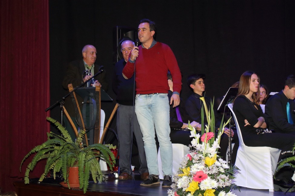 LA BANDA FILARMÓNICA CIUDAD DE BOLLULLOS OFRECIÓ UN AÑO MAS EL CONCIERTO DE SANTA CECILIA