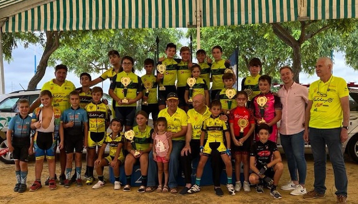 EL CICLISMO PREFERIA COMENZÓ CON EL MEMORIAL ÁNGEL CAMACHO SALAZAR