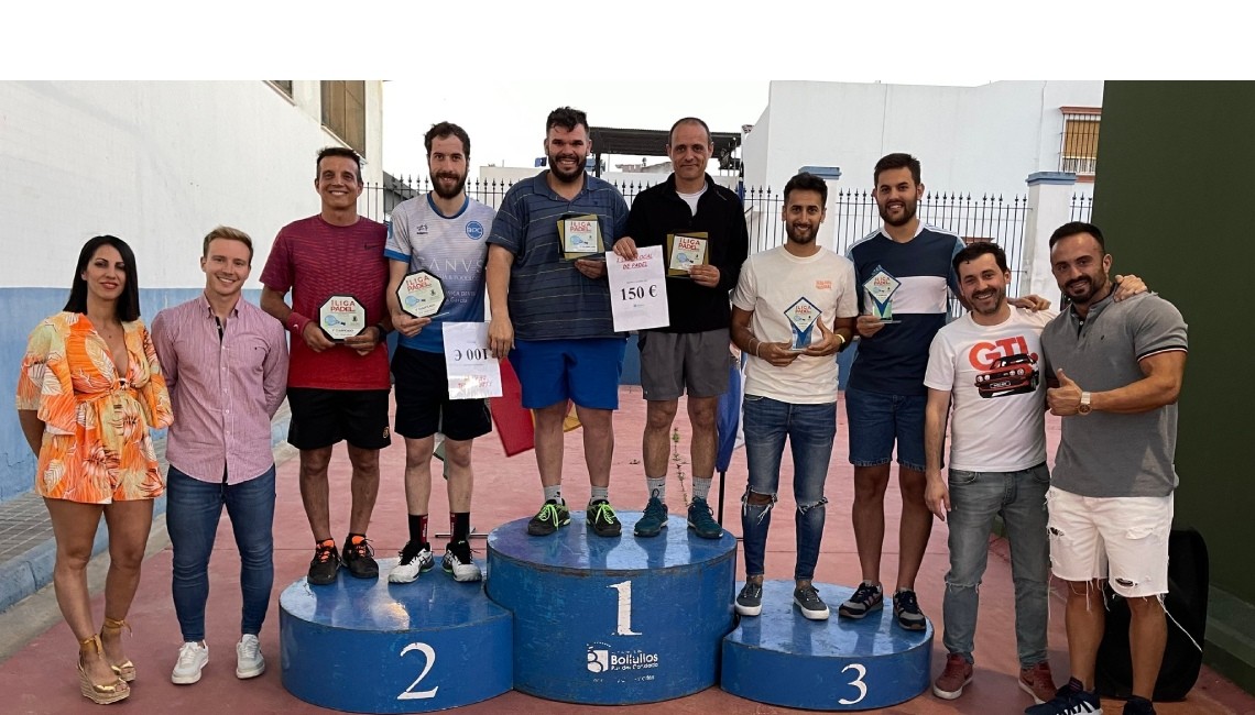 LA PAREJA ANDRADE/MIRAS GANADORES DE LA I LIGA LOCAL DE PÁDEL CAPITAL DEL VINO