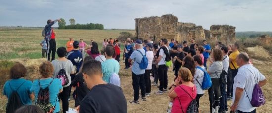 MAGNIFICO AMBIENTE EN LA RUTA SENDERISMO CON TOSTÓN AL CONVENTO DE MORAÑINA